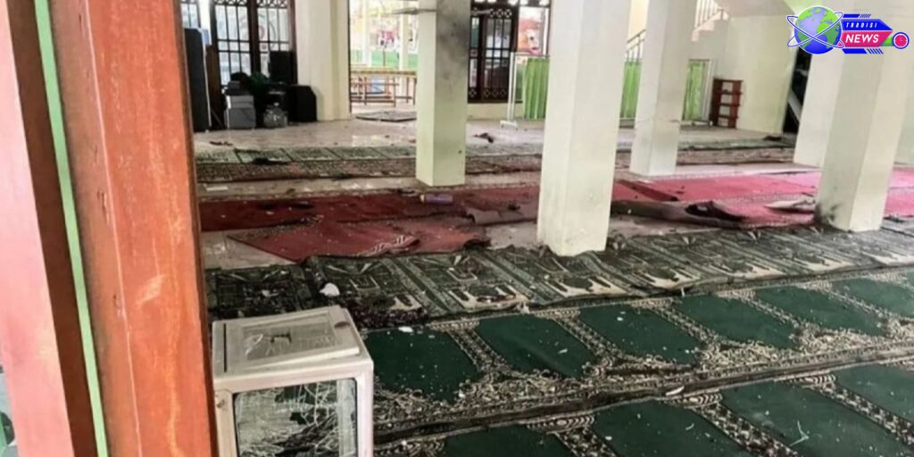 Ledakan Saat Soljum di Masjid Sekolah