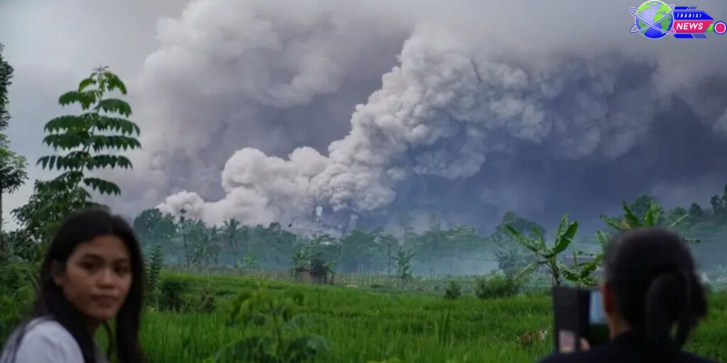 fakta-fakta erupsi gunung semeru